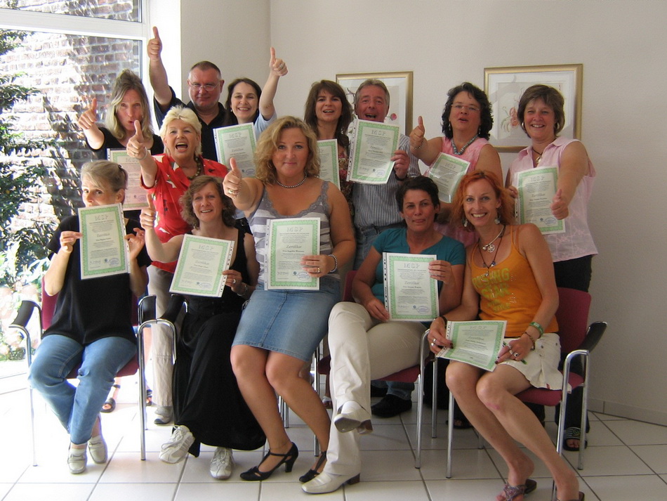 Gruppenbild mit Abschluss